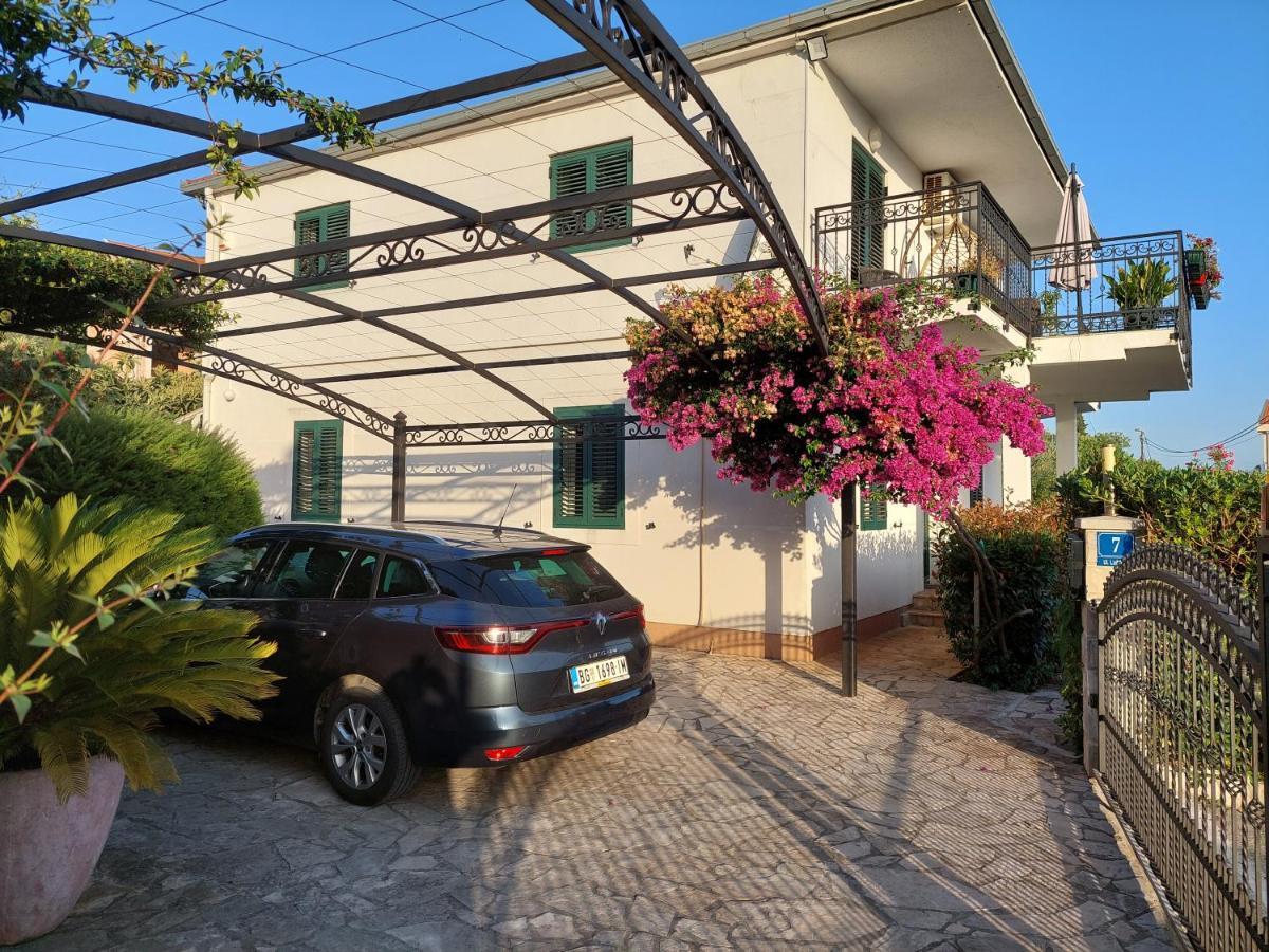 טיווט Kjara Apartments מראה חיצוני תמונה