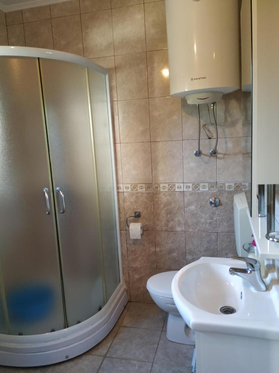 טיווט Kjara Apartments מראה חיצוני תמונה