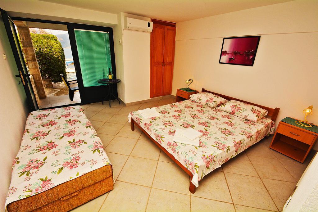 טיווט Kjara Apartments מראה חיצוני תמונה